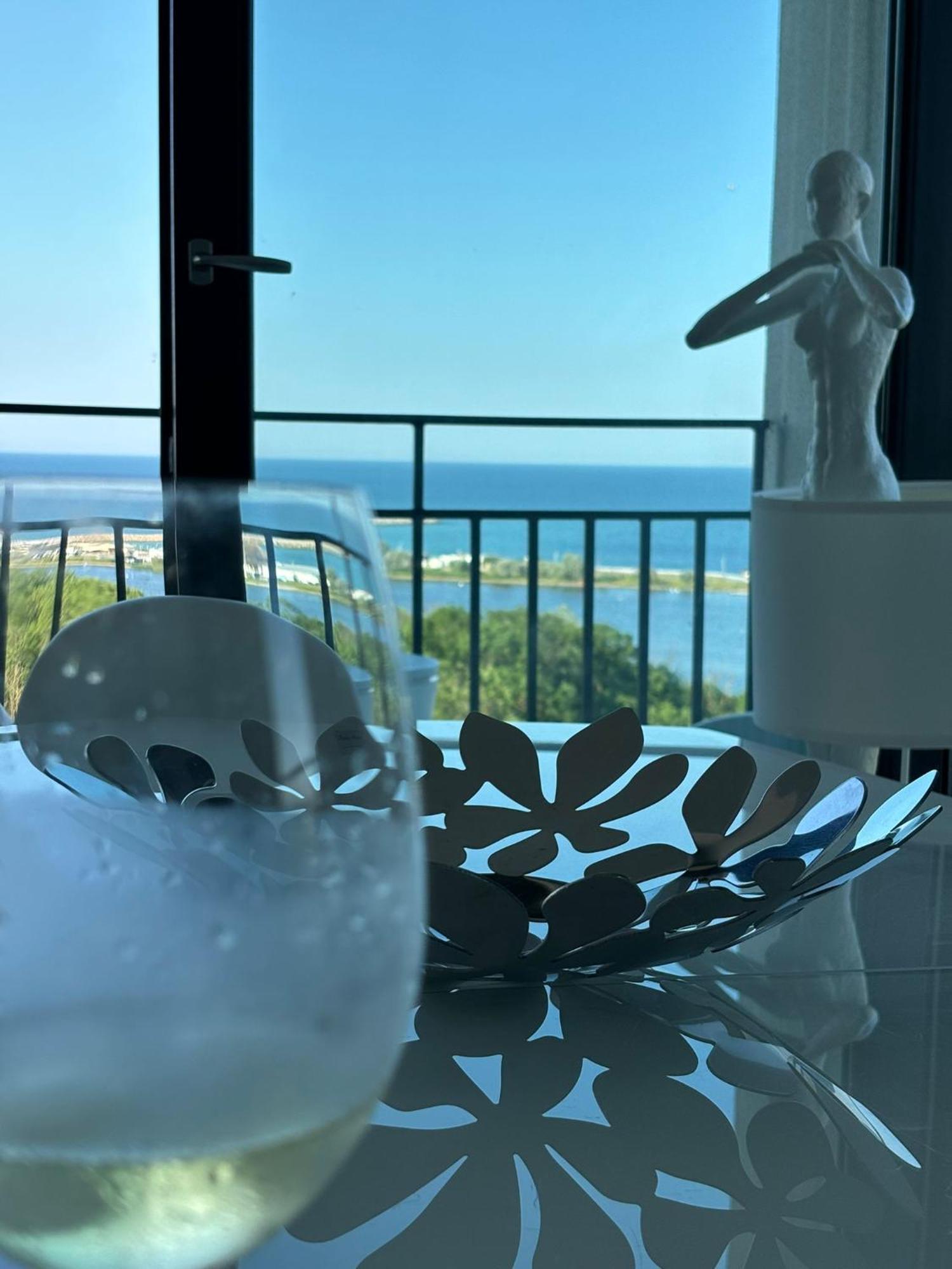 Donna Alba Seaview Penthouse, Casa Ta De Pe Plaja Apartment Neptun Luaran gambar