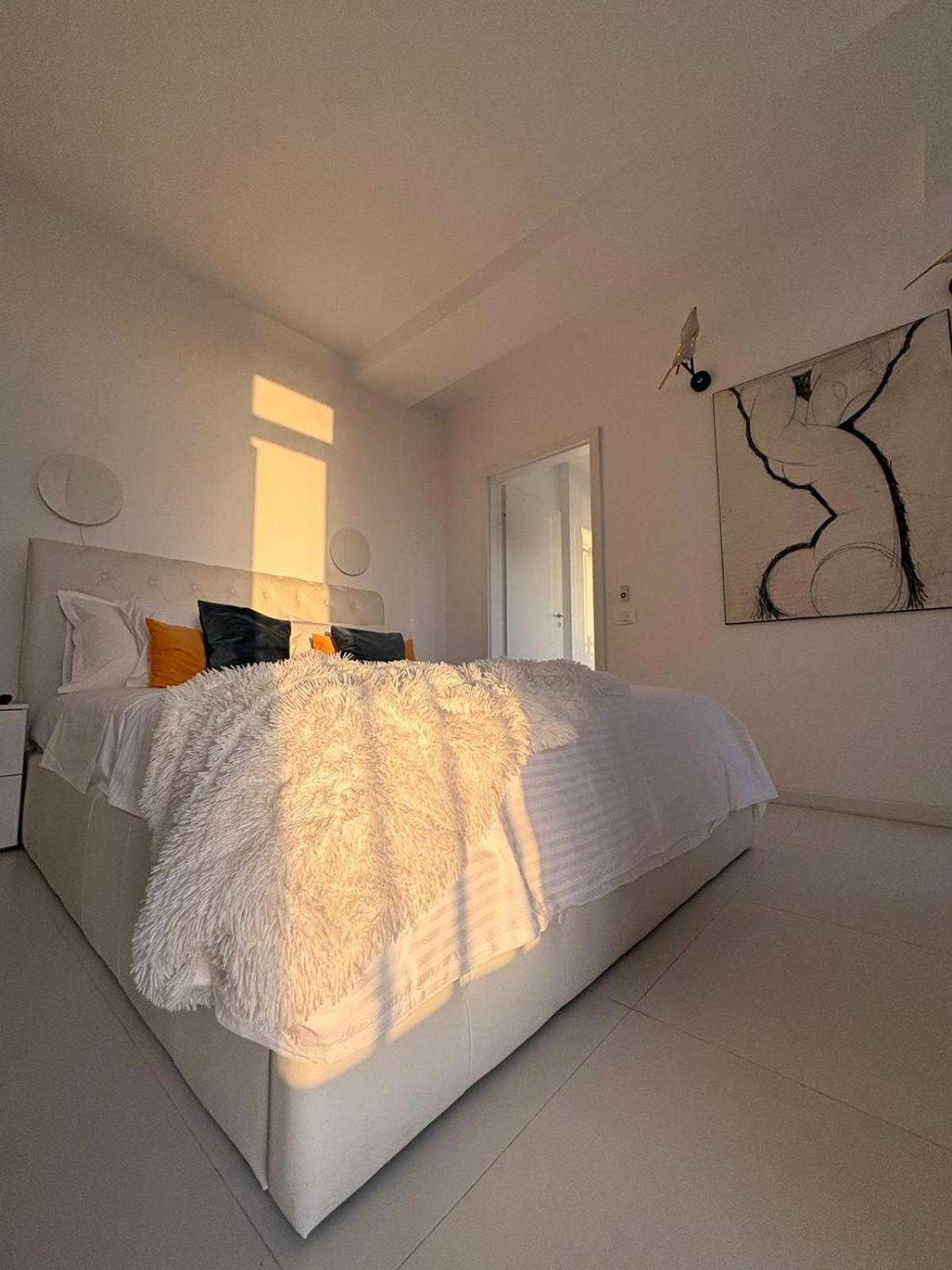 Donna Alba Seaview Penthouse, Casa Ta De Pe Plaja Apartment Neptun Luaran gambar