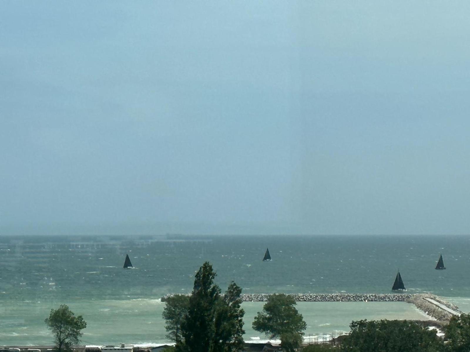 Donna Alba Seaview Penthouse, Casa Ta De Pe Plaja Apartment Neptun Luaran gambar